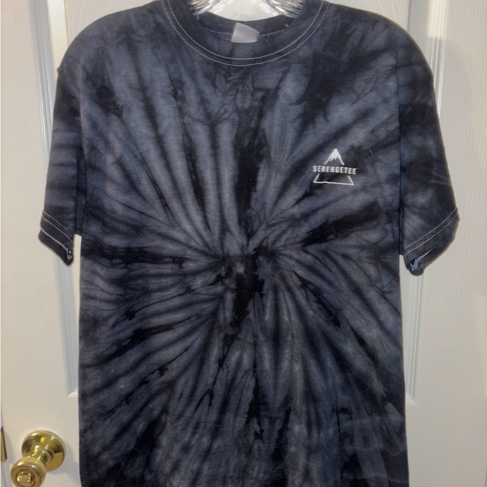 Serengetee Black Tie Dye T Shirt Size Medium Never Worn
